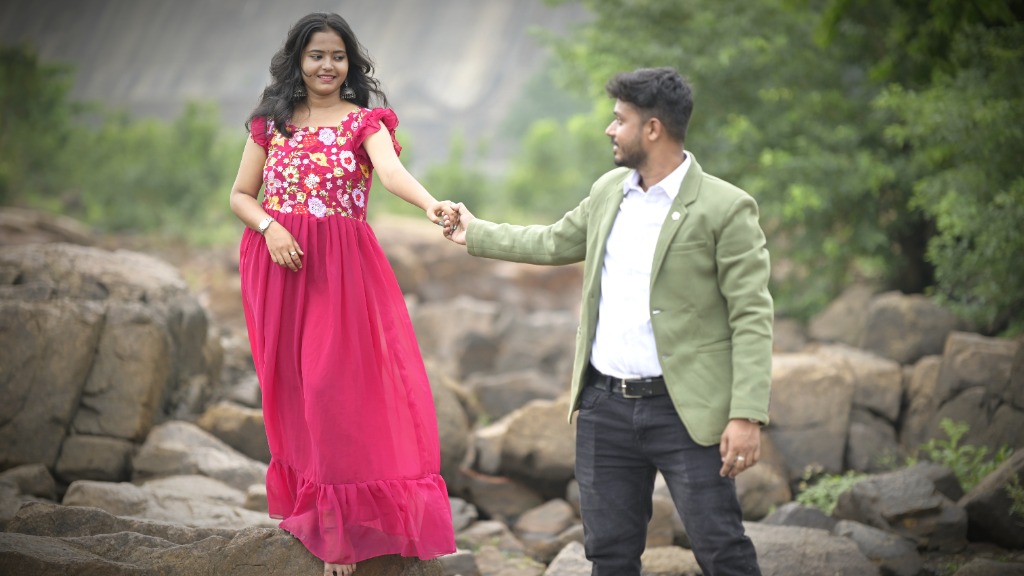 Rahul and Antara Hand in Hand